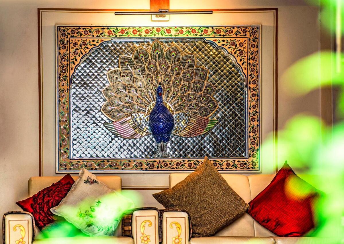 Santosh Villa - The House Of Antiques And Art Udaipur Eksteriør bilde